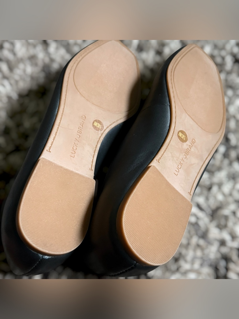 LUCY BRAND Black Leather Flats Size 8 Women Like New - Picture 9 of 10